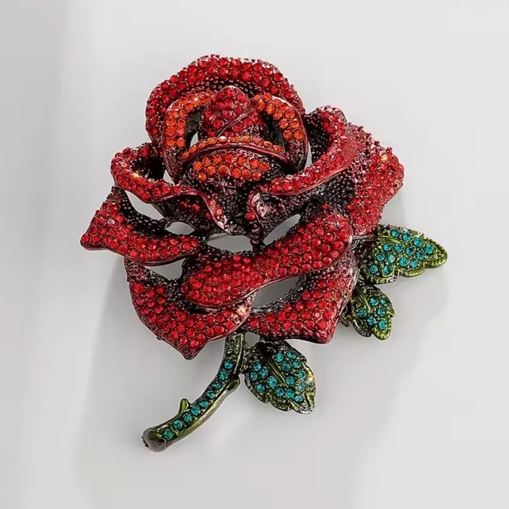 Red Rose Elegant Crystal Brooch